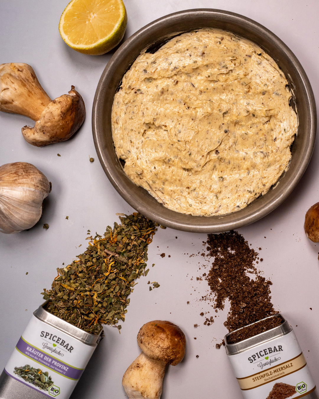 Spicebar x evergrate: Knoblauch-Steinpilz-Butter der Provinz