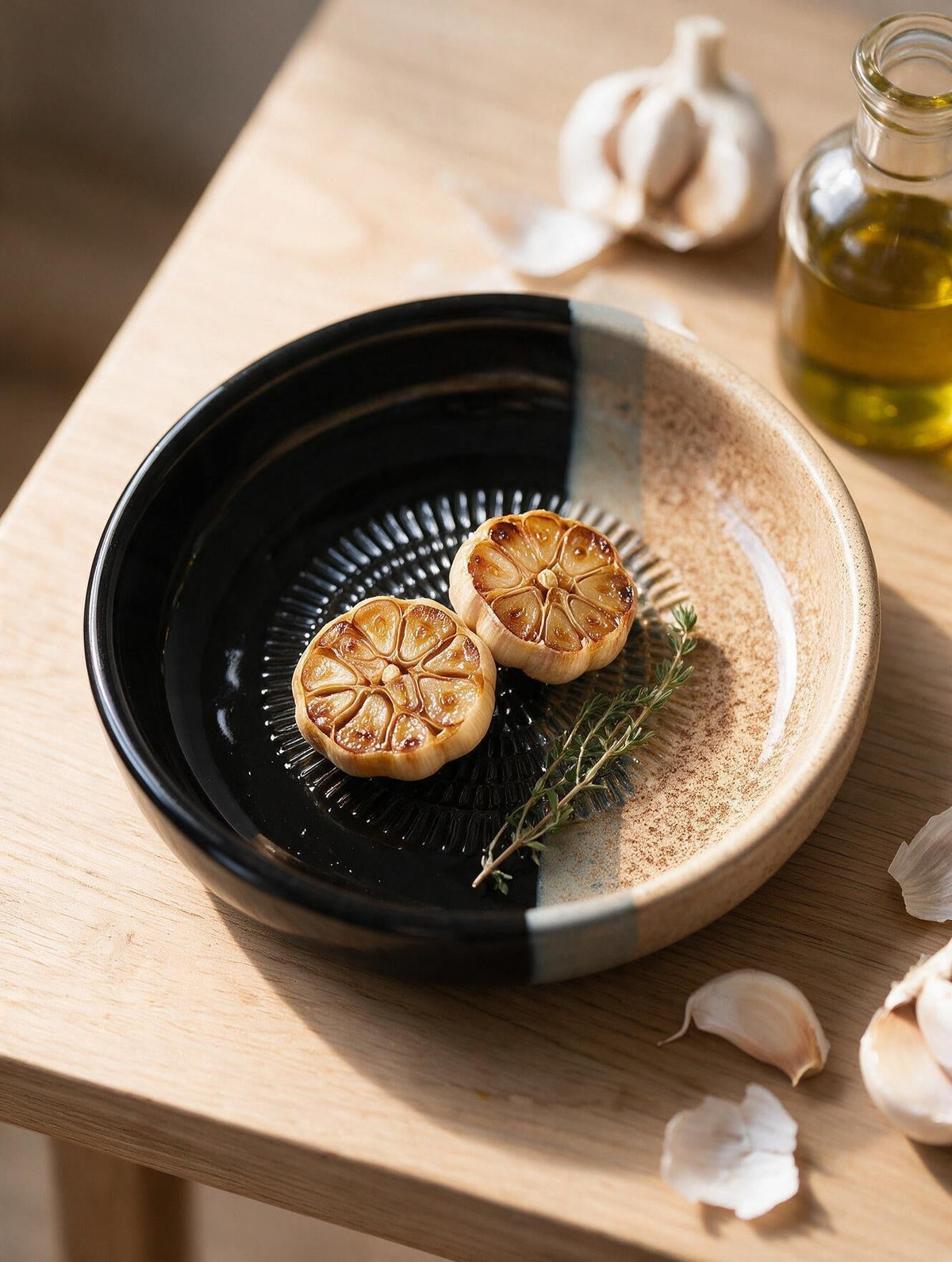 Gebackener Knoblauch im Ofen – cremig, mild & aromatisch
