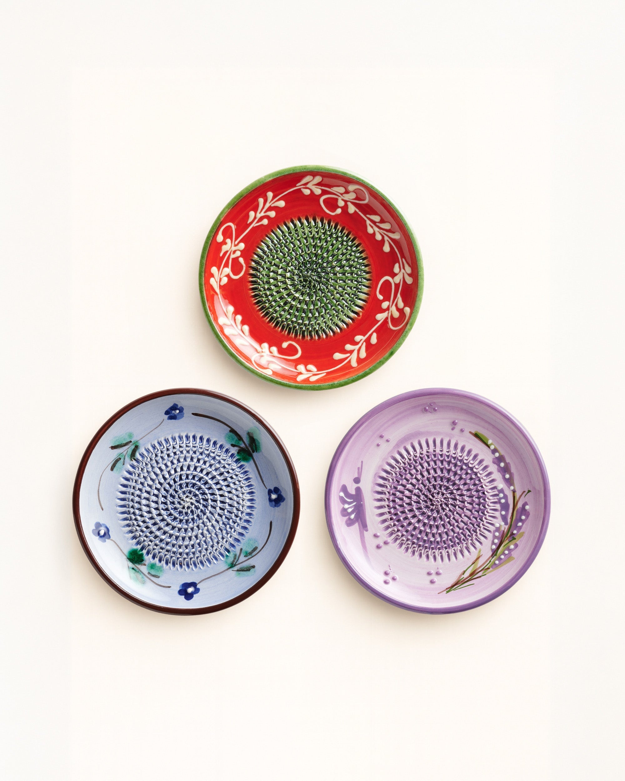 <strong>Ingwer Verschenk-Set</strong> <br>mit 3 Tellerreiben, jeweils mit Rezeptheft u. Reinigungspinsel