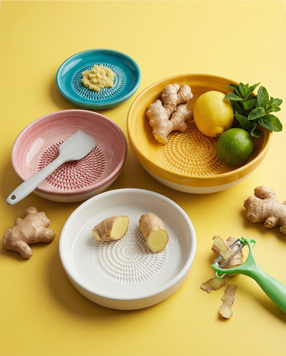 <strong>Ingwer-Gourmet-Set</strong> <br> Tellerreibe + Dipschale + Magic Mix Bowl + Reibeschüssel + Silikonspachtel + Sparschäler