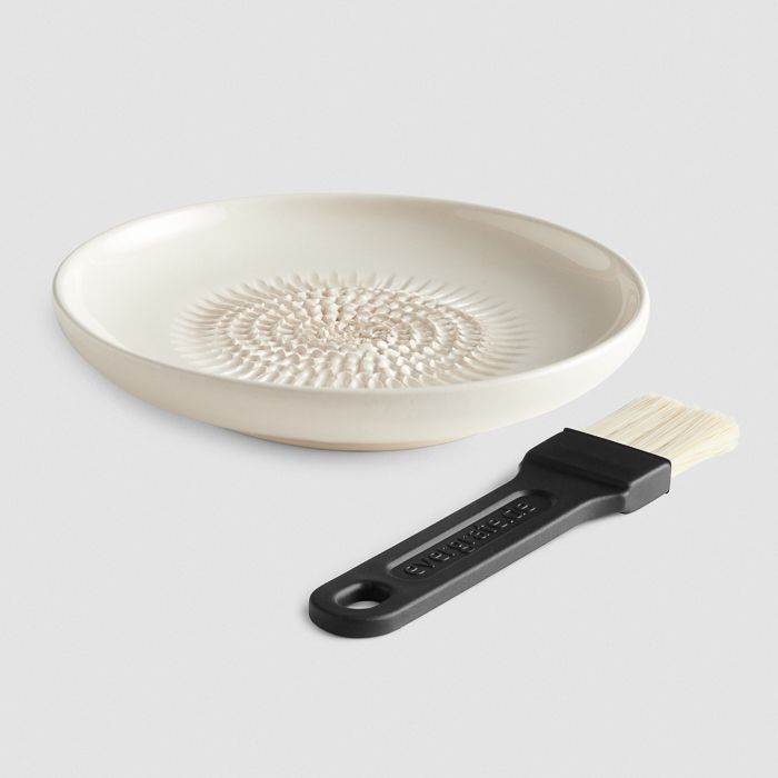 Easy-Set 4 - EasyGrater + Tellerreibe + Dipschale + 5 Rezeptkarten